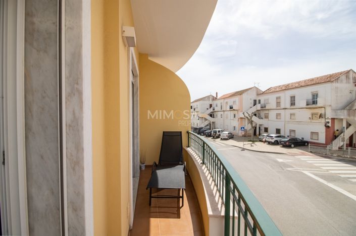 Image No.12-2 Bed Flat for sale