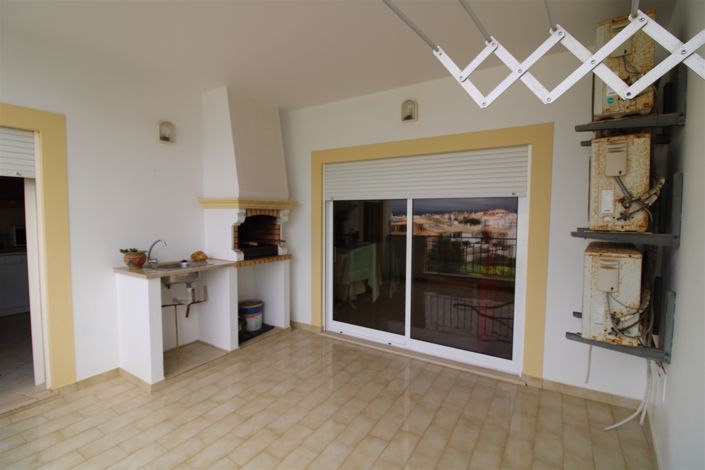 Image No.1-Appartement de 2 chambres à vendre à Lagos