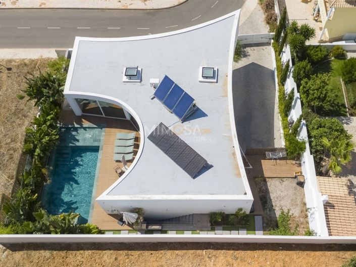 Image No.36-4 Bed House for sale