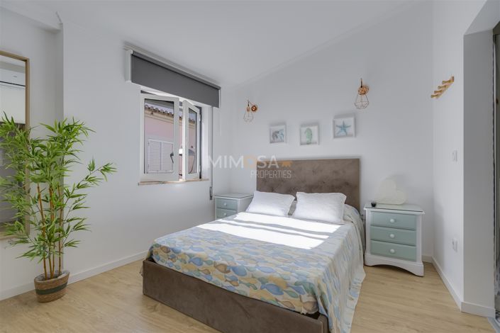 Image No.10-Propriété de 1 chambre à vendre à Lagos