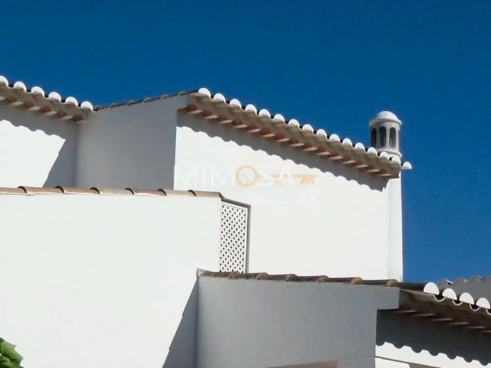 Image No.15-6 Bed House for sale