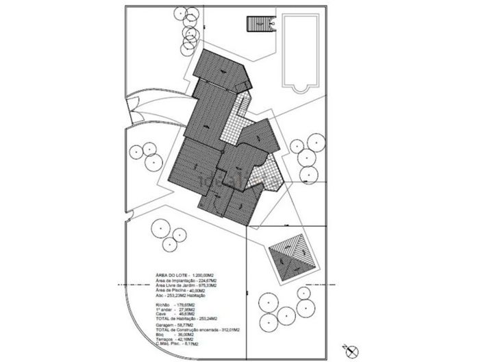 Image No.16-6 Bed House for sale