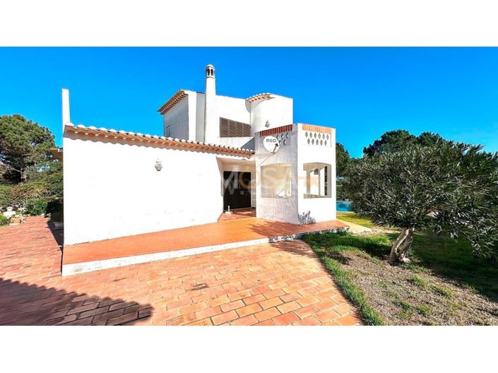 Image No.2-6 Bed House for sale