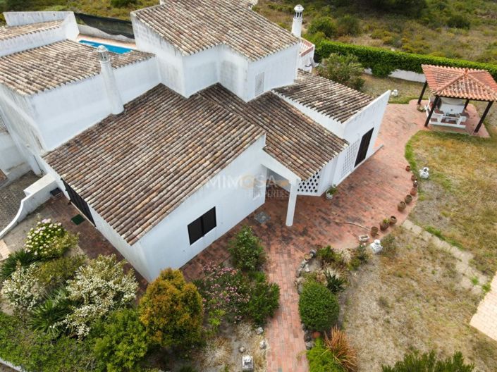 Image No.20-6 Bed House for sale