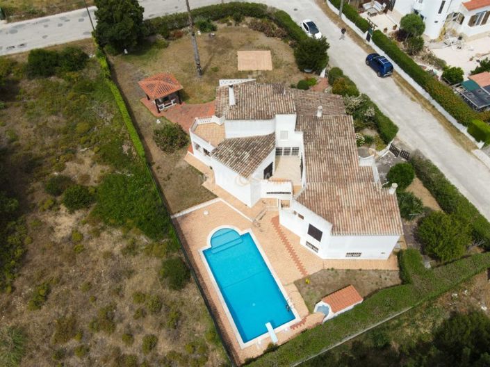 Image No.23-6 Bed House for sale