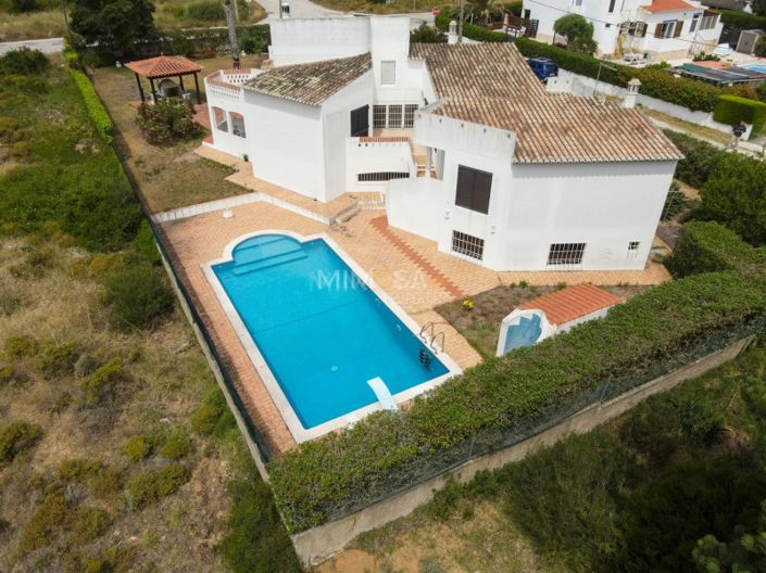 Image No.25-6 Bed House for sale