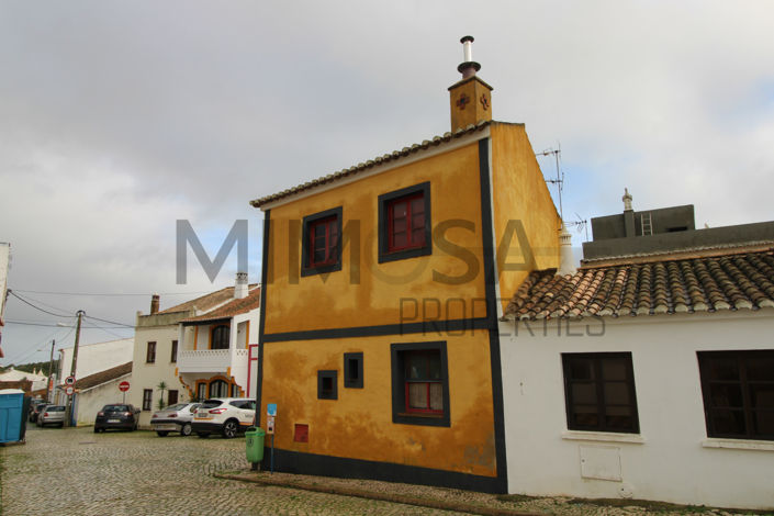 Image No.8-2 Bed House for sale