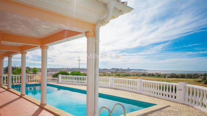 Image No.2-Maison de 6 chambres à vendre à Odiáxere