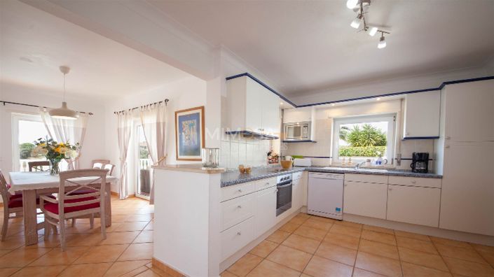 Image No.8-Maison de 6 chambres à vendre à Odiáxere