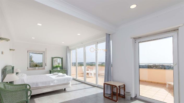 Image No.9-Maison de 6 chambres à vendre à Odiáxere