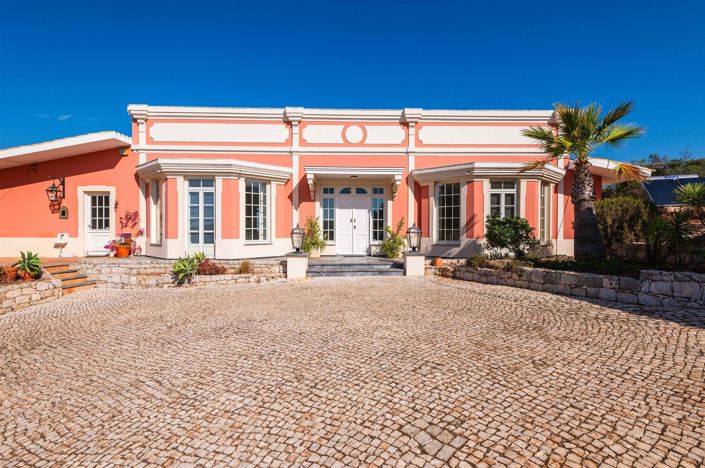 Image No.1-5 Bed House for sale