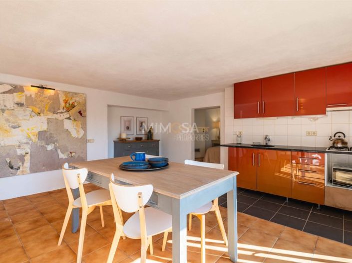 Image No.15-5 Bed House for sale