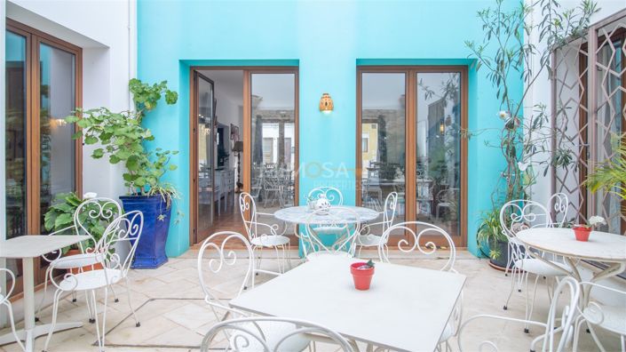 Image No.2-7 Bed House for sale