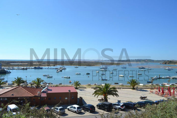 Image No.24-7 Bed House for sale