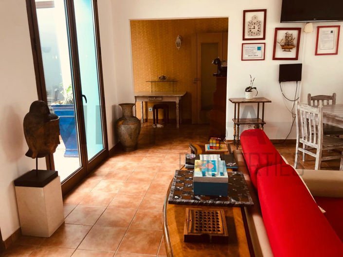 Image No.4-7 Bed House for sale