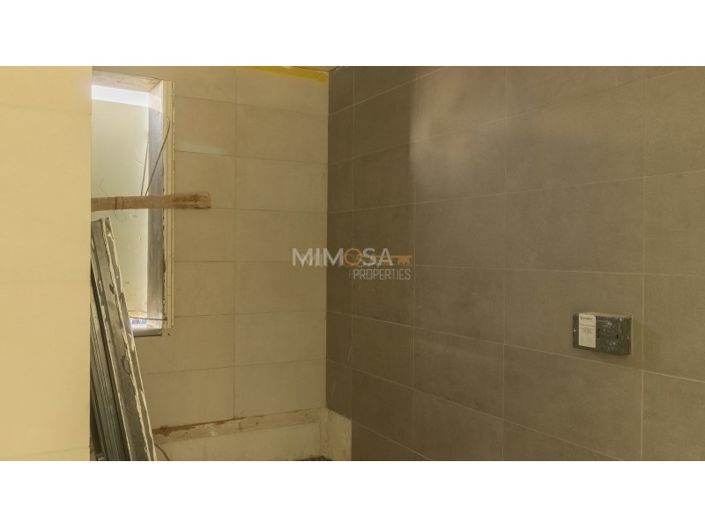 Image No.34-2 Bed House for sale