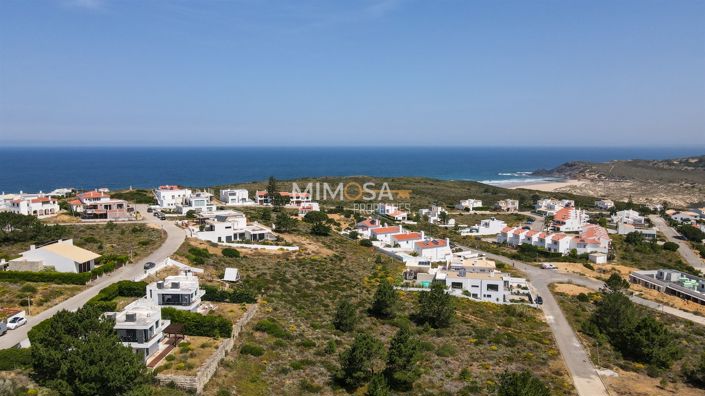 Image No.3-4 Bed Flat for sale