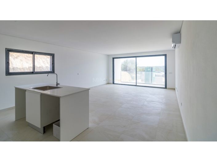 Image No.43-3 Bed Apartment for sale