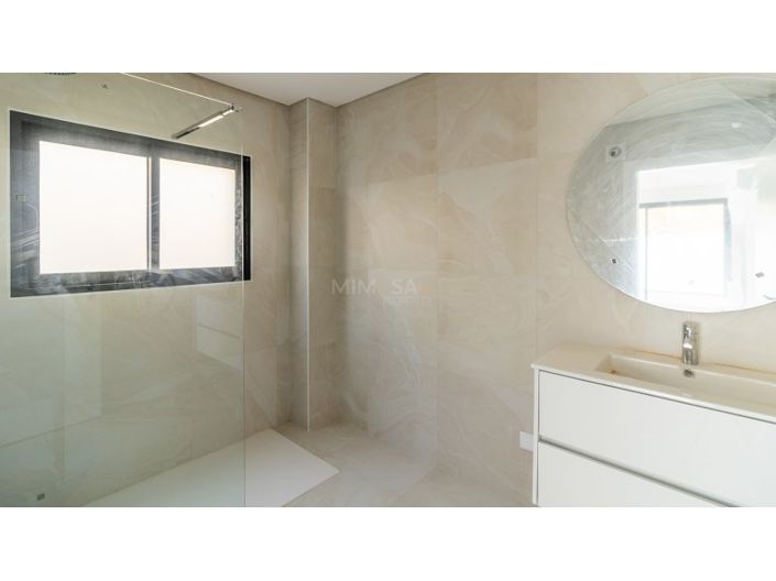 Image No.15-2 Bed Apartment for sale