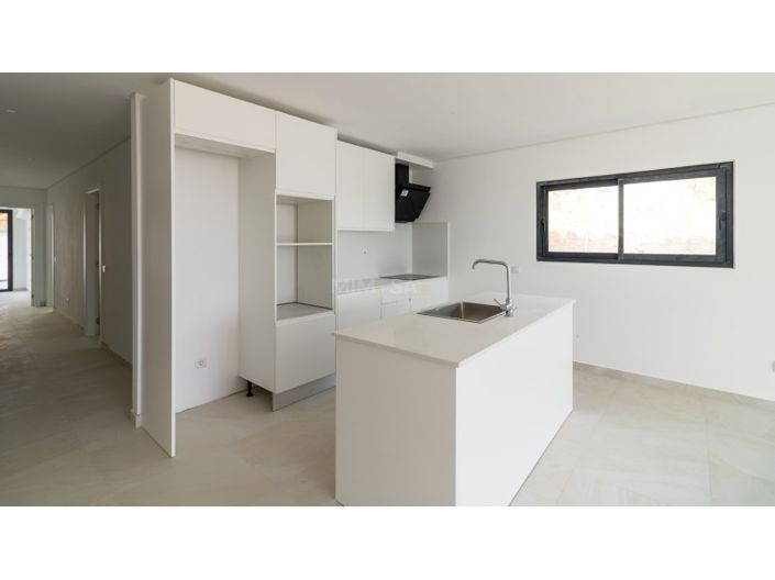 Image No.23-2 Bed Apartment for sale