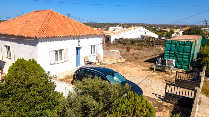 Image No.1-3 Bed Property for sale