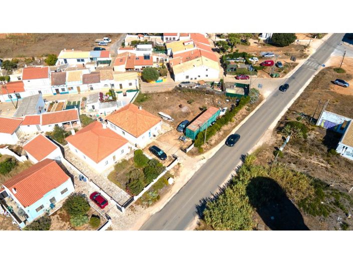 Image No.30-3 Bed House for sale