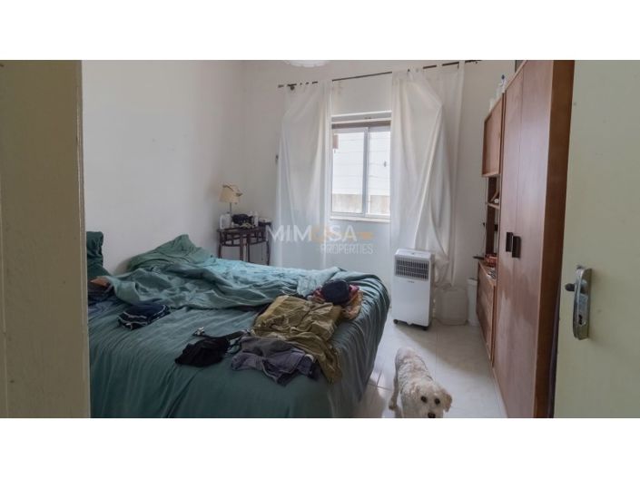 Image No.8-3 Bed House for sale