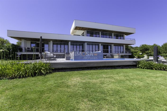 Image No.12-4 Bed House for sale