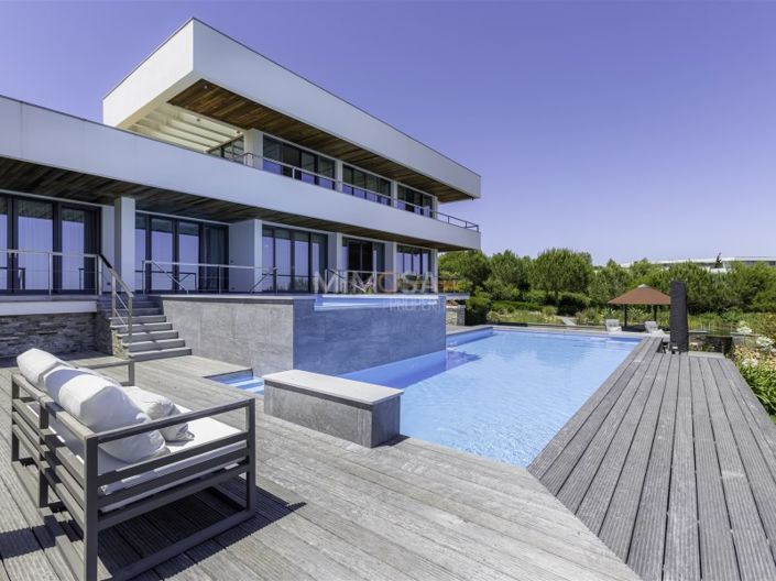 Image No.13-4 Bed House for sale