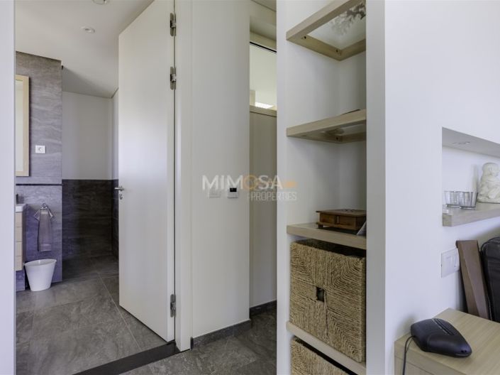 Image No.31-4 Bed House for sale