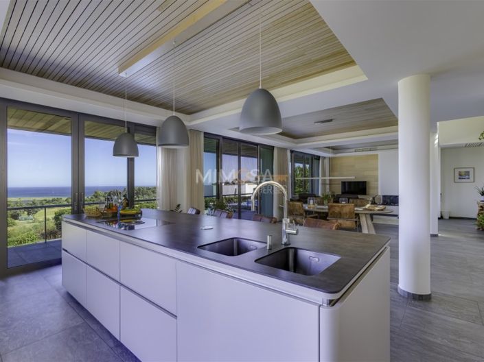Image No.50-4 Bed House for sale