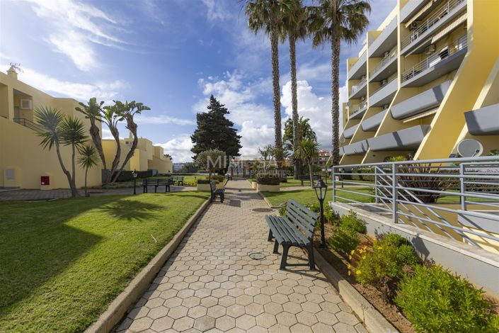 Image No.23-Appartement de 1 chambre à vendre à Lagos