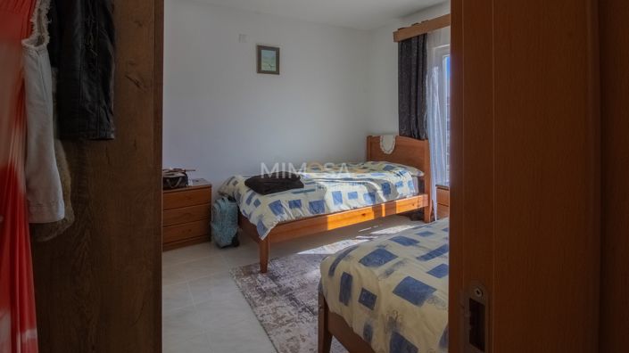 Image No.11-3 Bed Property for sale