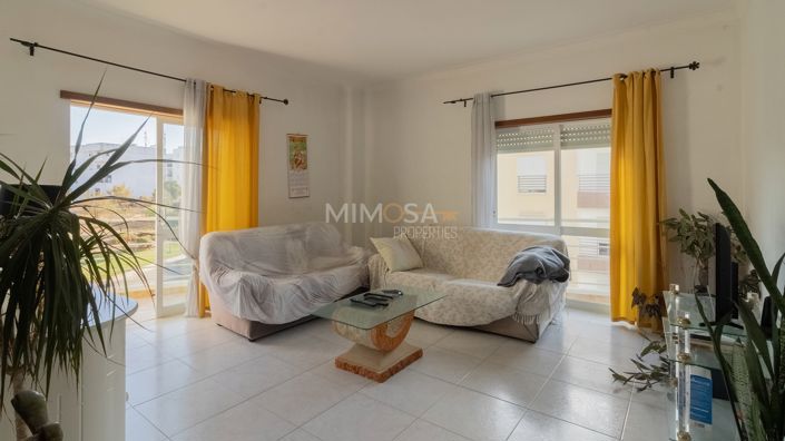 Image No.5-3 Bed Flat for sale