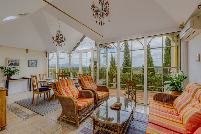 Image No.19-5 Bed House for sale