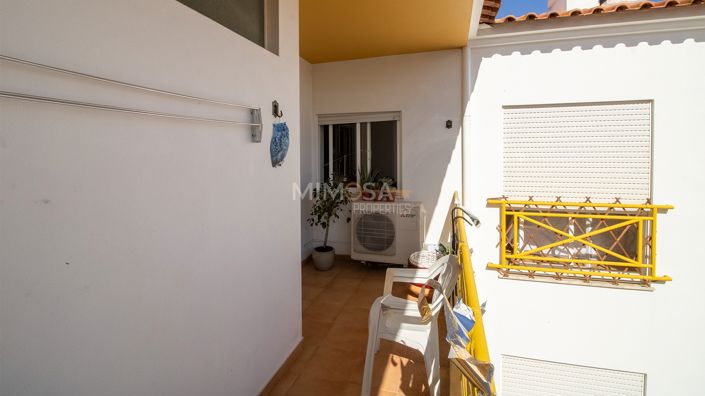 Image No.11-Appartement de 3 chambres à vendre à Lagos