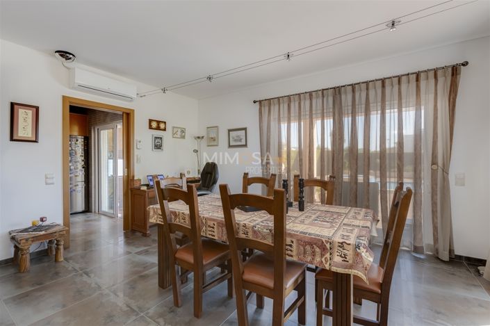 Image No.7-4 Bed House for sale