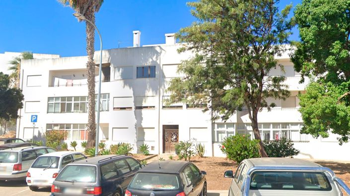 Image No.18-3 Bed Flat for sale