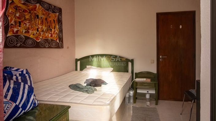 Image No.9-3 Bed Flat for sale