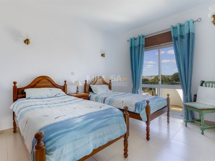 Image No.10-2 Bed Apartment for sale
