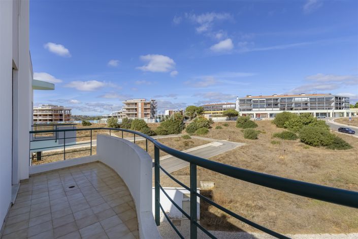 Image No.18-2 Bed Flat for sale