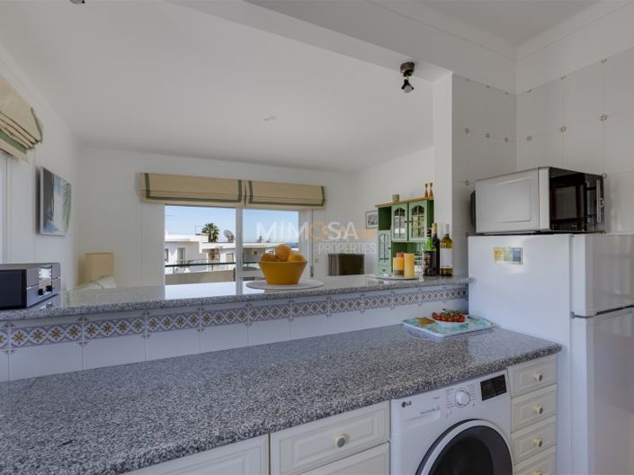 Image No.8-2 Bed Apartment for sale