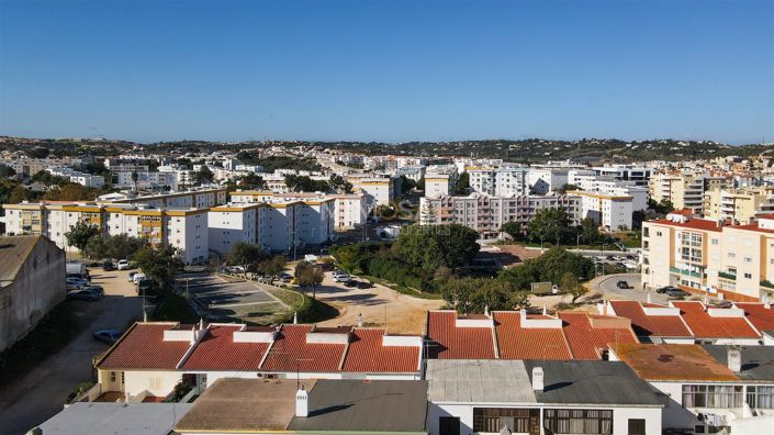 Image No.19-2 Bed Flat for sale