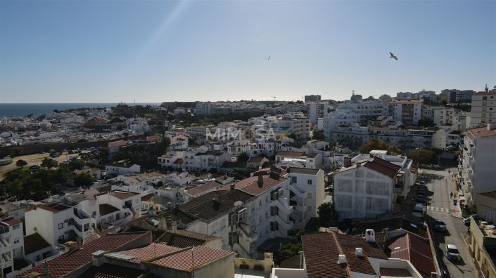 Image No.20-2 Bed Flat for sale