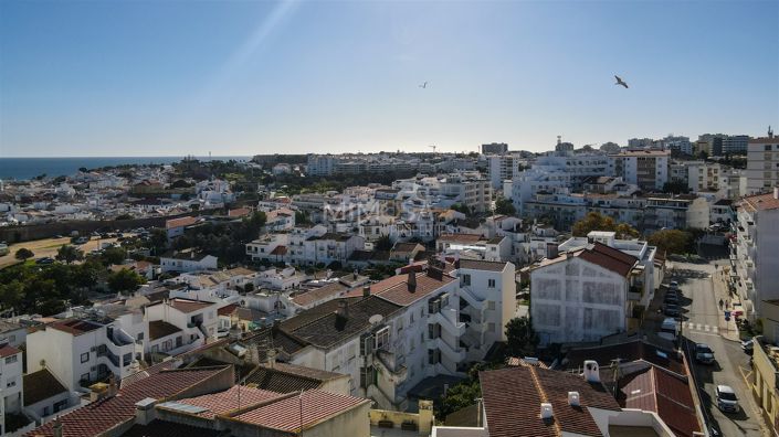 Image No.21-2 Bed Flat for sale