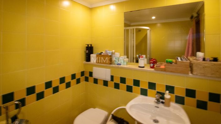 Image No.15-3 Bed Flat for sale