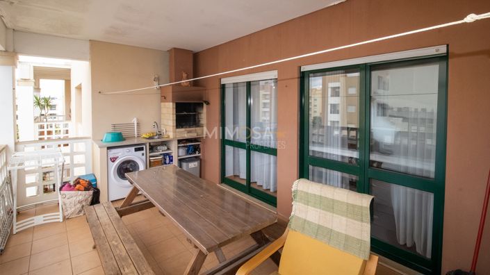 Image No.3-3 Bed Flat for sale