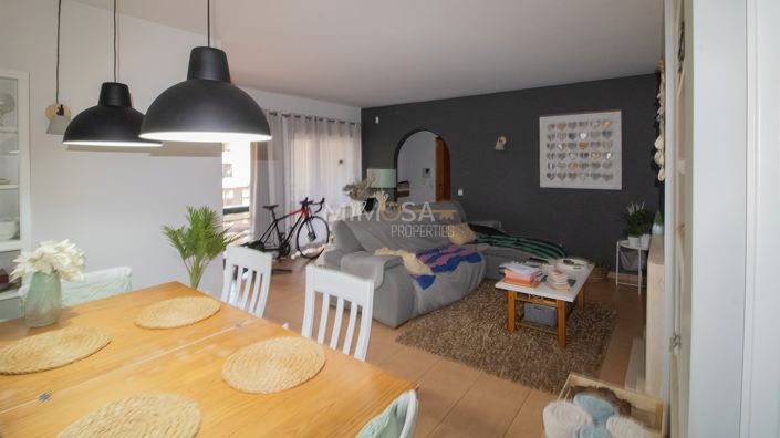 Image No.4-3 Bed Flat for sale