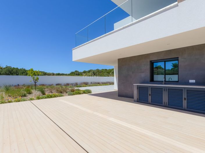 Image No.5-3 Bed House for sale