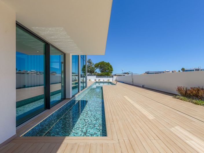Image No.7-3 Bed House for sale